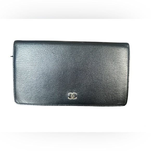 🎀Chanel wallet🎀 HOLOGRAM intact comes w/ card - Picture 6 of 16